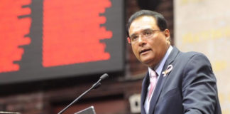 Benjamín Robles presenta al pleno iniciativa de nueva ley de cooperativas