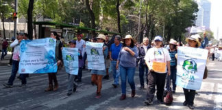 Marchan contra la privatización del agua en la CDMX
