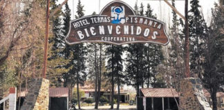 Hotel recuperado por cooperativa ofrece servicios termales en Argentina