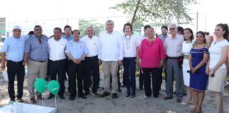 Colocan primera piedra de Pascual en Tabasco