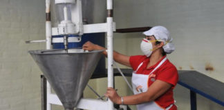 Gobierno Federal reduce cinco veces presupuesto para economía social