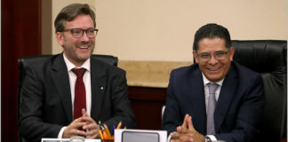 Firman convenio el Banco del Bienestar y Fundación Alemana de Cajas de Ahorro