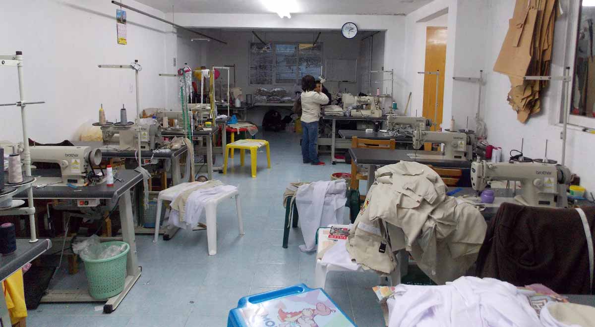 Iztapalapa convoca a cooperativas para producir cubrebocas y ropa de  protección sanitaria · Noticias