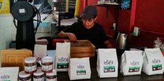 Café y miel producidos por cooperativas en Chiapas llegan a Tienda UNAM