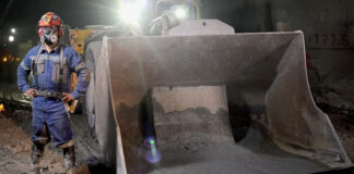 Minera Cuzcatlán pretende justificar 75 obras irregulares por tercera ocasión