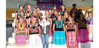 Celebran Encuentro de Mujeres Chontales en la Sierra Sur de Oaxaca