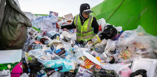 Nestlé quema residuos plásticos en hornos cementeros