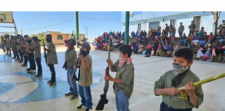 Por abandono e inseguridad, niños ingresan a la Policía Comunitaria en Guerrero