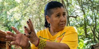 Julieta Paredes presenta libro sobre feminismo comunitario en la UNAM