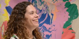 Inundación de colores en la Galería Memorias de Utopía de Cooperativa Pascual