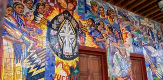 Comando armado irrumpe en movilización de comunidad purépecha