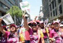 Se moviliza clase obrera y cooperativa de México
