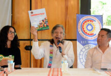 Presentan en Oaxaca publicación “Comunalidad, un mundo diferente”